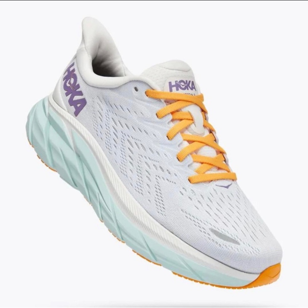 Hoka Clifton 8
